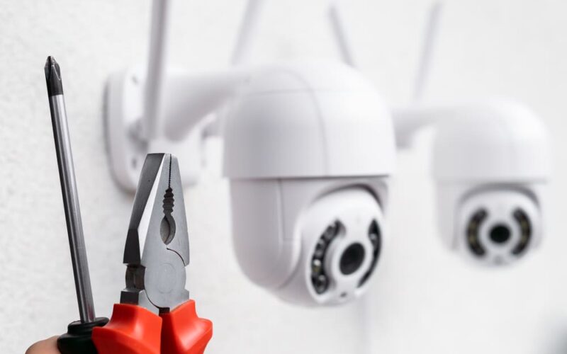 La instalación de cámaras de seguridad transforma la protección de los hogares en Panamá